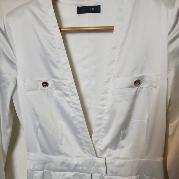 Jluxlabel Satin Feel Deep Plunge Sinclair Jumpsuit White Size Small - Picture 2 of 16